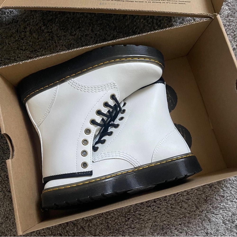 Doc Marten’s Zavala Boots
